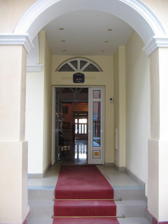 Garni Hotel Pbg Subotica Exterior photo